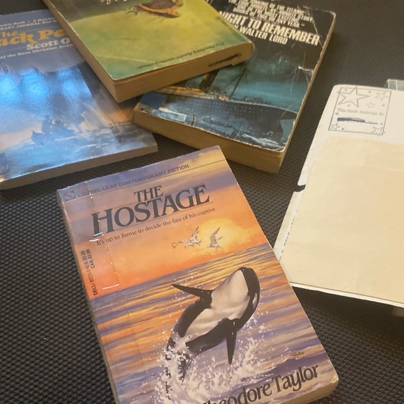 BULK 23 Books Teachers Library Ocean Sea Fiction NonFiction Class Set Multiples - Picture 12 of 13